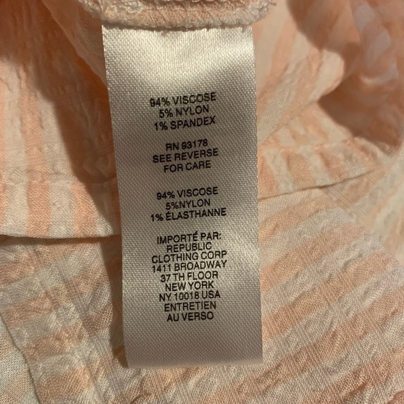 ❗️nwot❗️CHELSEA & THEODORE • Striped Ruffle Flutter Sleeve Seersucker Blouse • M - Picture 8 of 10